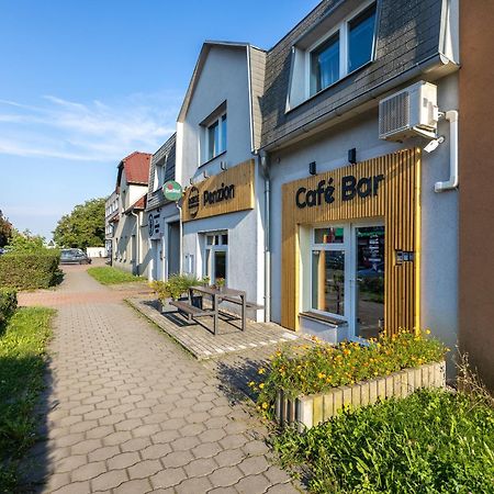 Penzion Rodos - Cafe Прага Екстер'єр фото